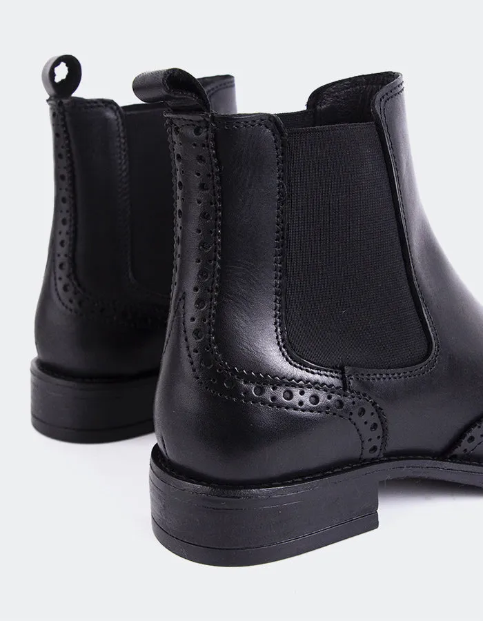 Debree Black Leather