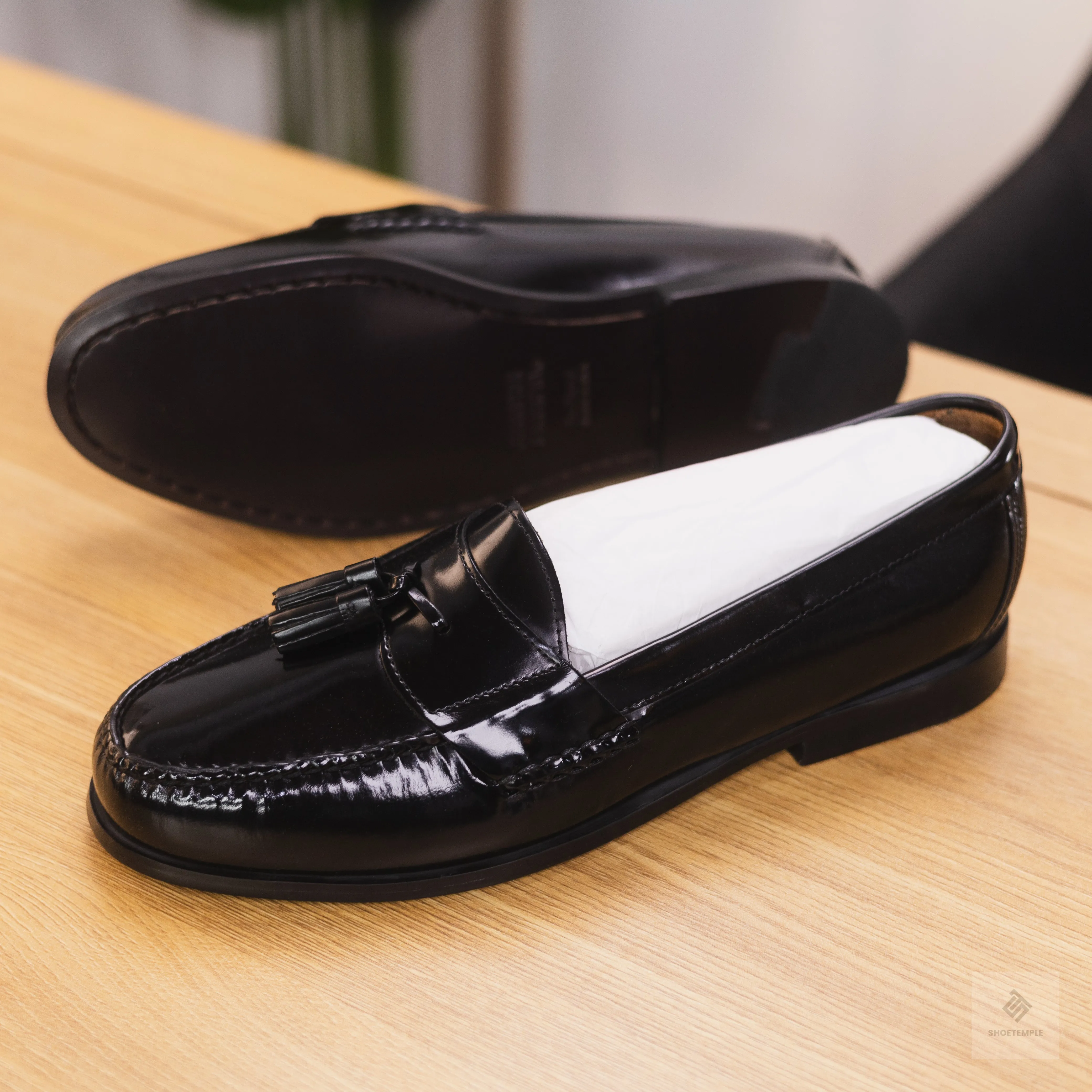 Johnston & Murphy Hayes Tassel Black