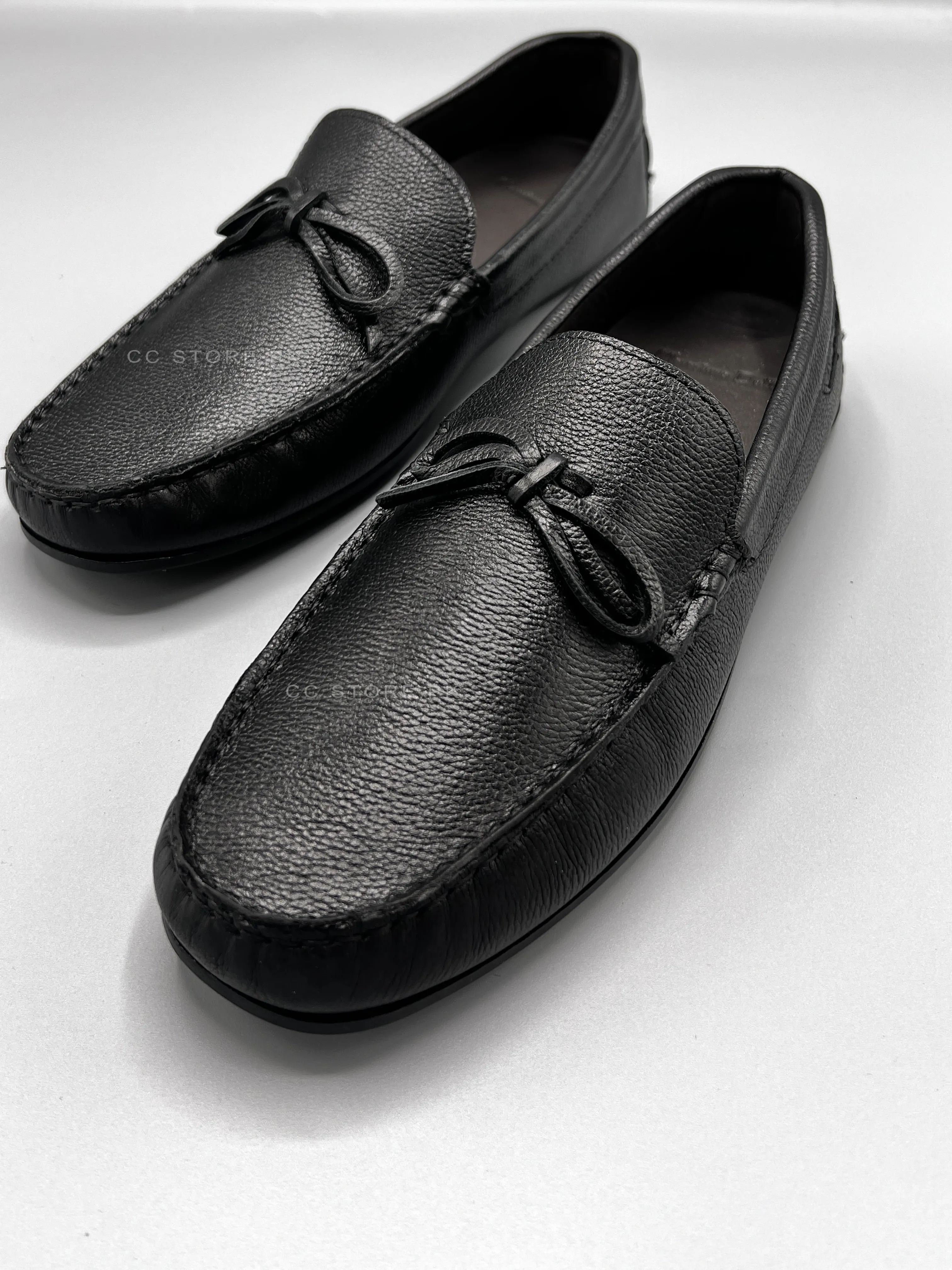 MD Tessel Leather Black Driver