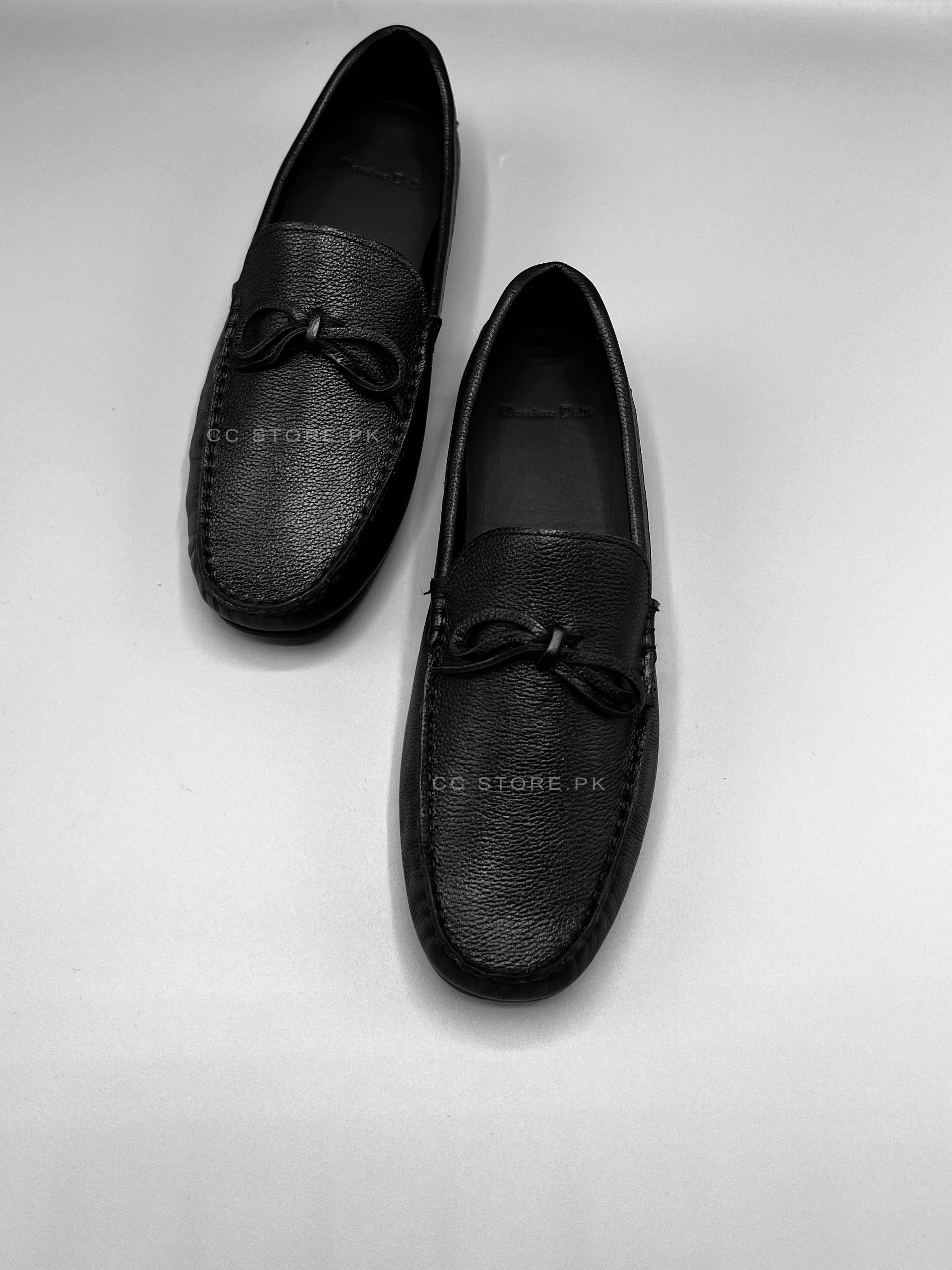 MD Tessel Leather Black Driver
