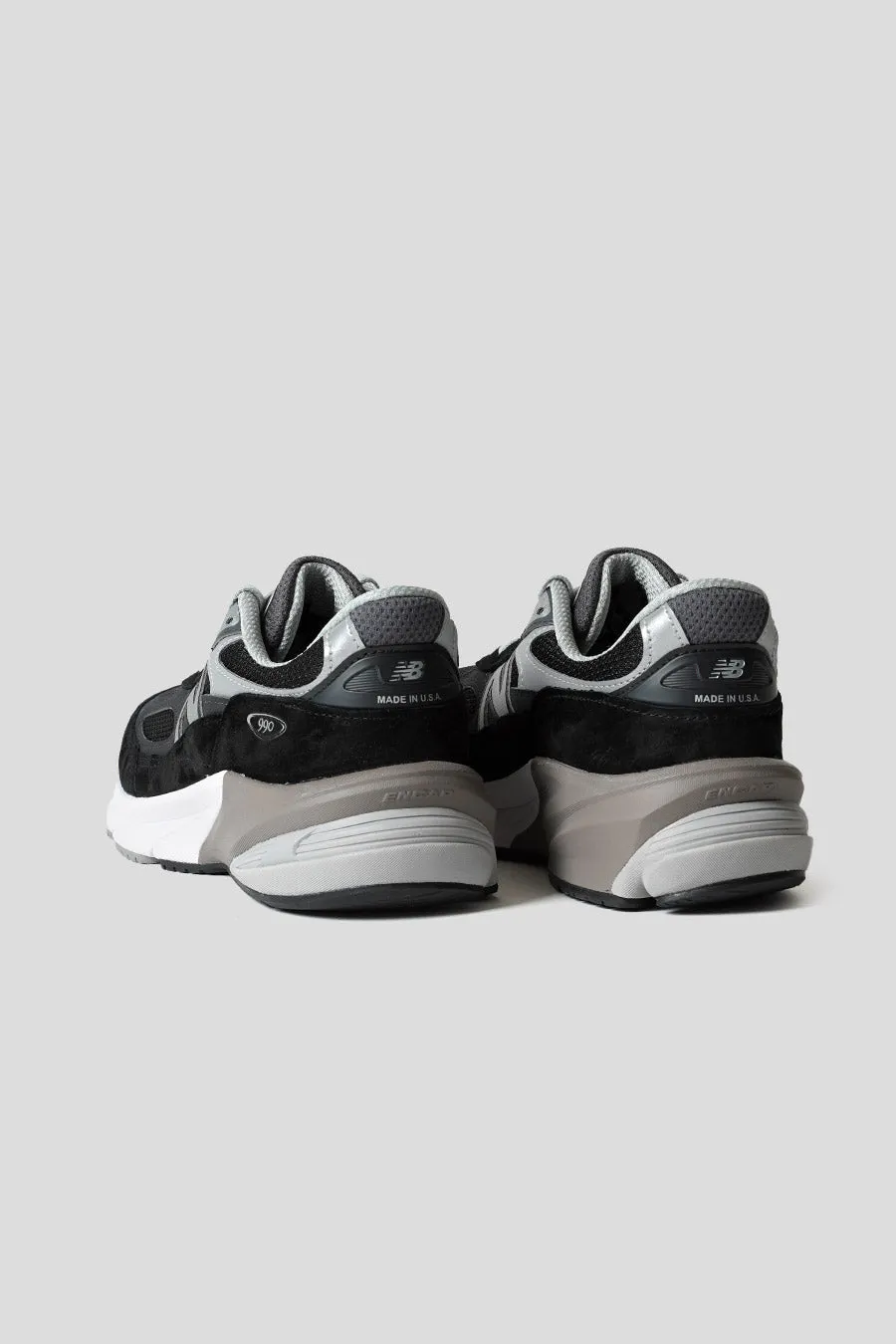 SNEAKERS MADE IN USA W990V6 NOIRES