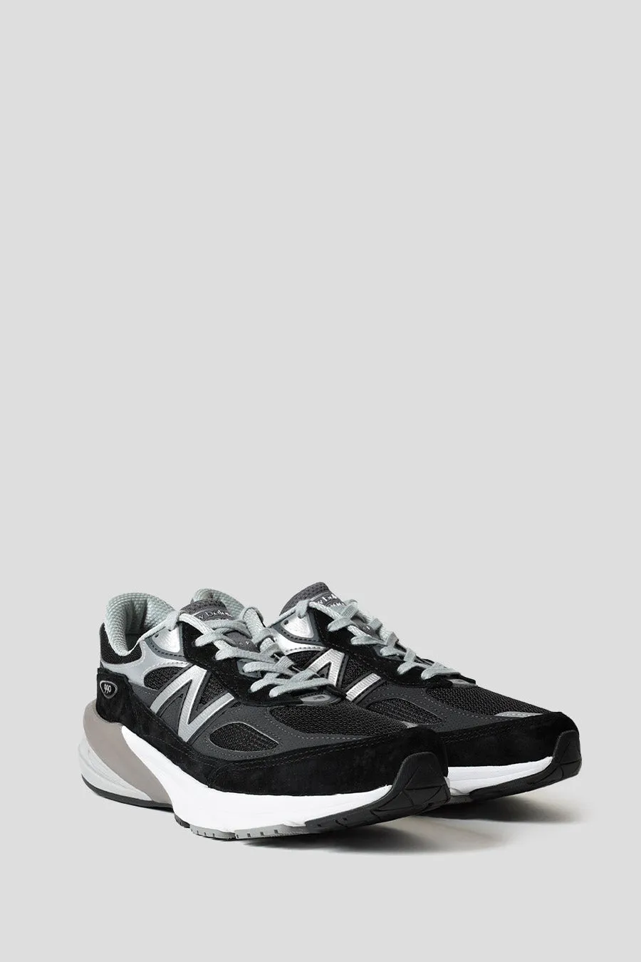 SNEAKERS MADE IN USA W990V6 NOIRES