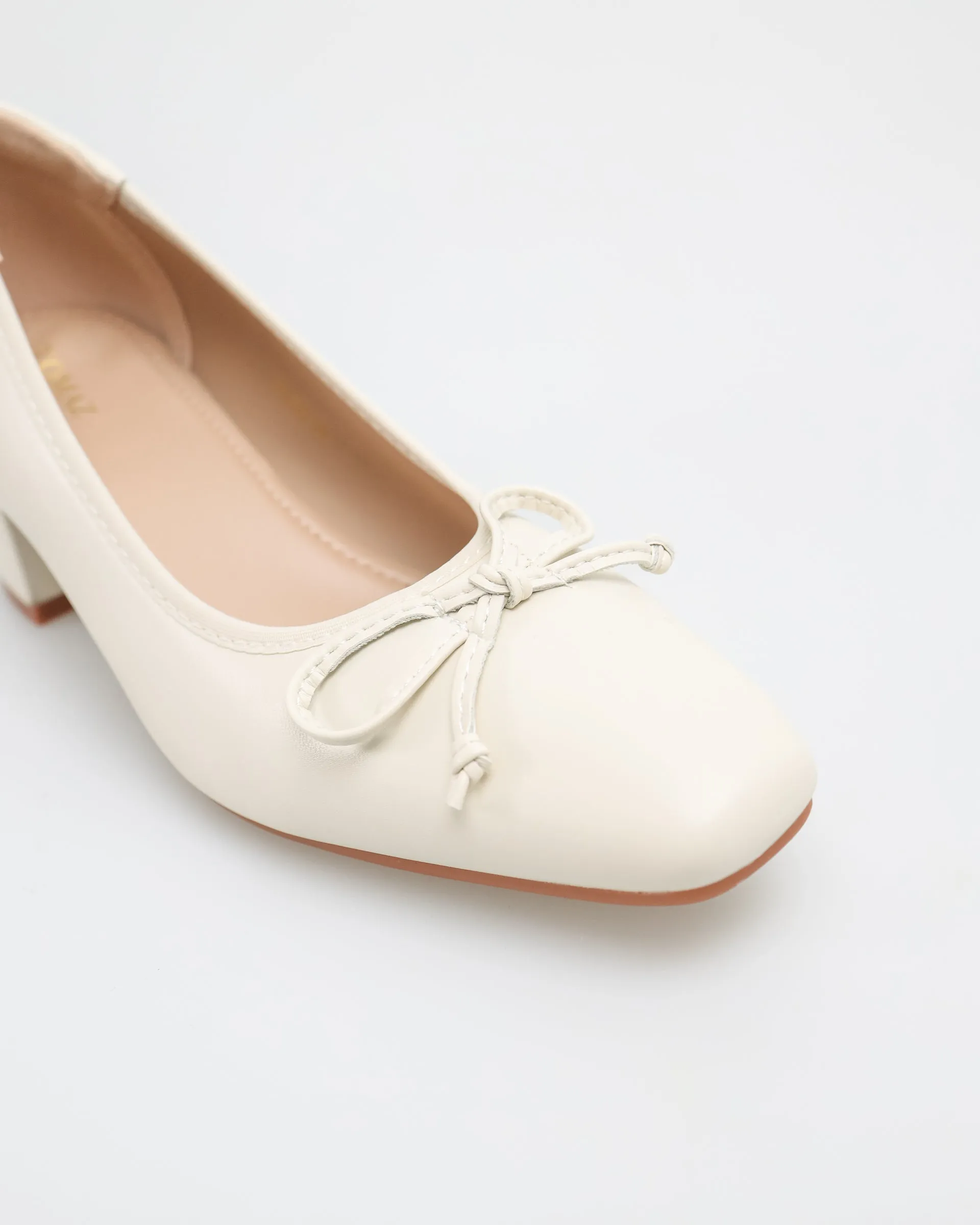 Tomaz FL030 Ladies Bow Tie Heels