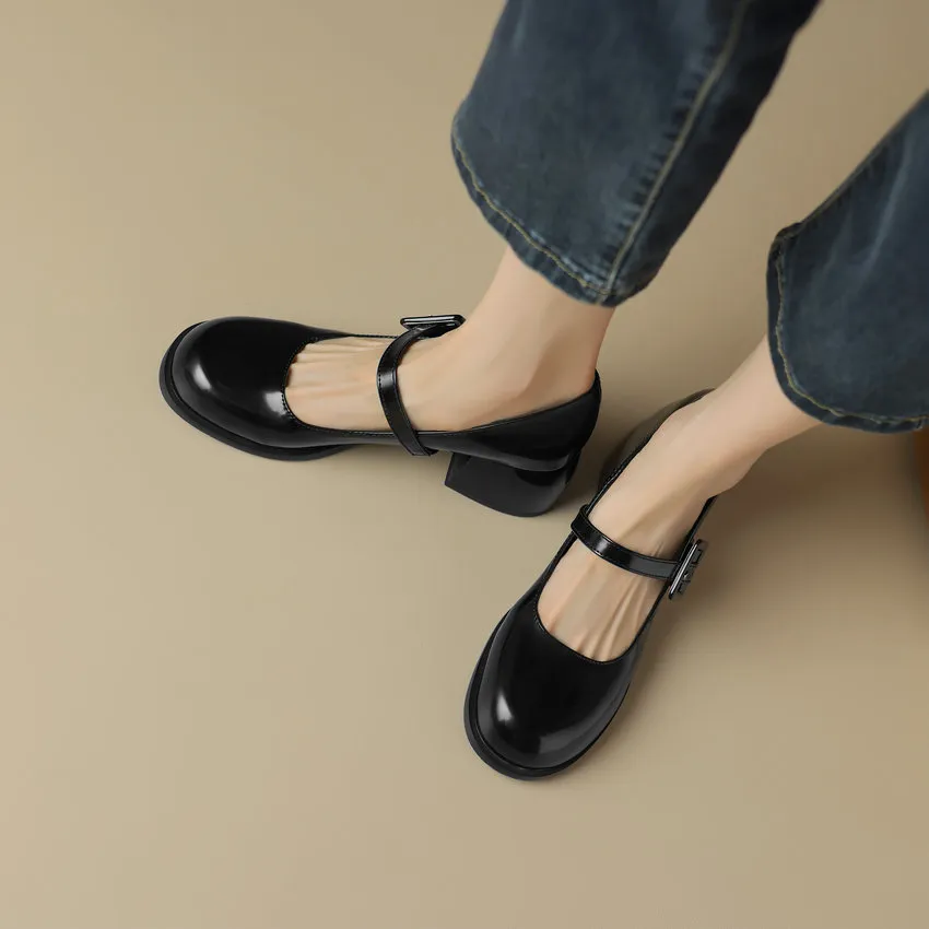 USS Shoes Milagros Women's Square Mid Heel Pumps