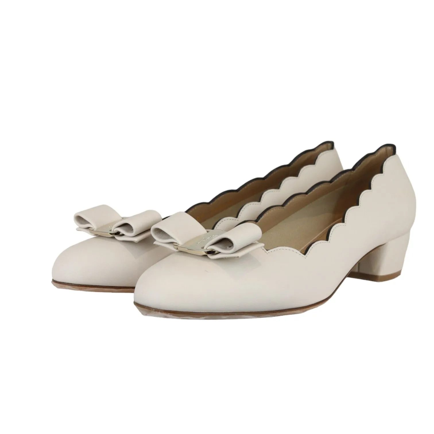Vara Bow Shell Pumps Calfskin White Size 7 GHW