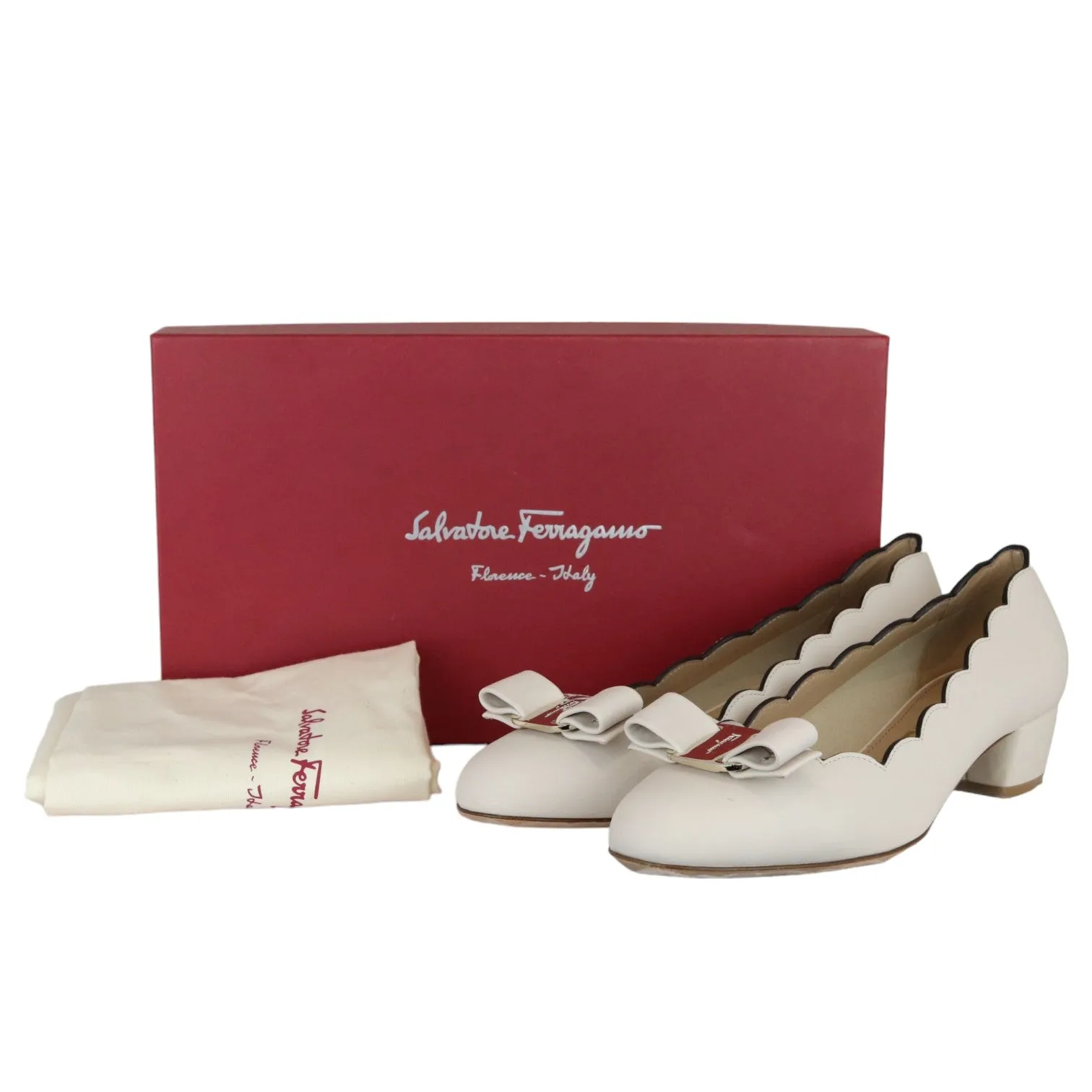 Vara Bow Shell Pumps Calfskin White Size 7 GHW