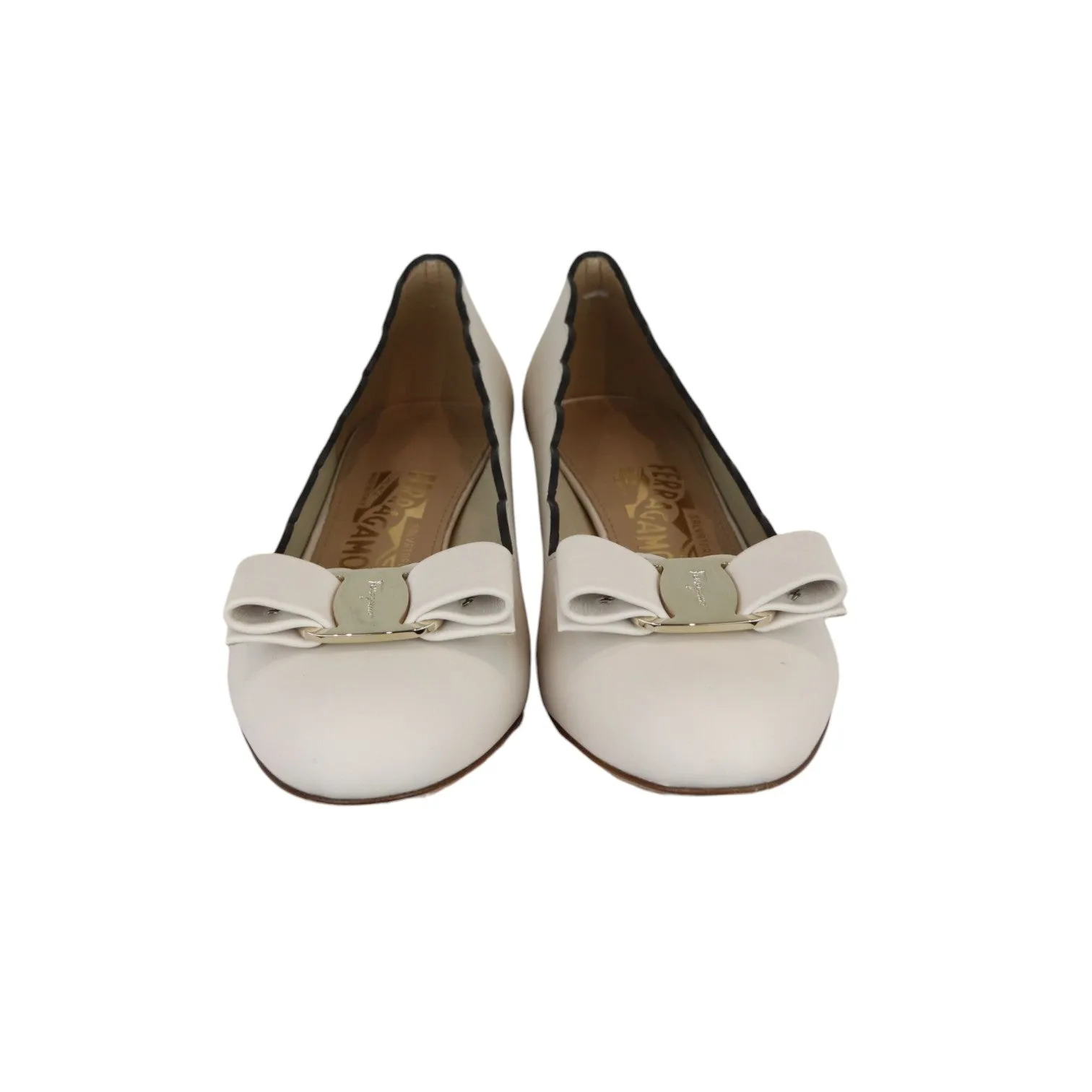Vara Bow Shell Pumps Calfskin White Size 7 GHW
