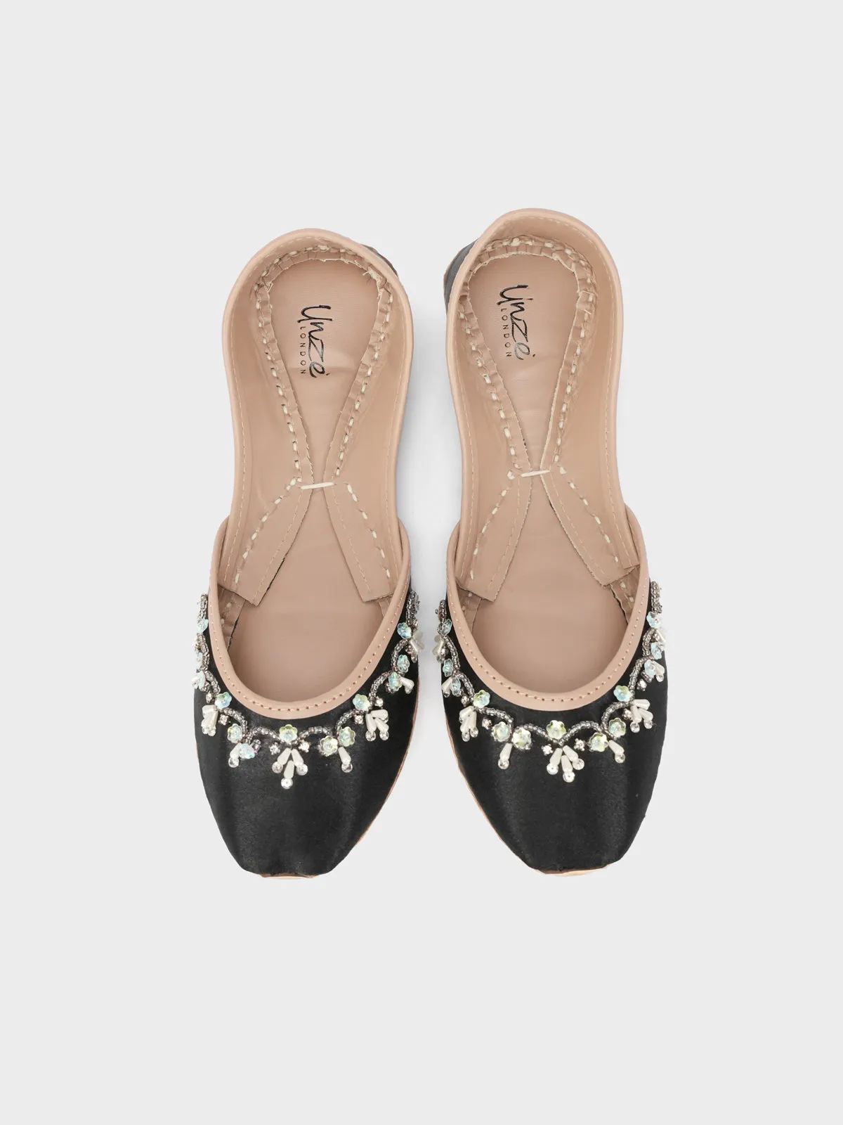 Women "ARIYAH" Fancy Flat Khussa